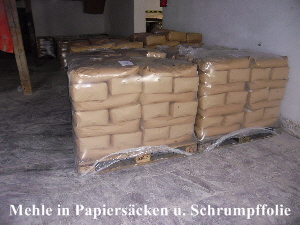 Mehl in Papierscken